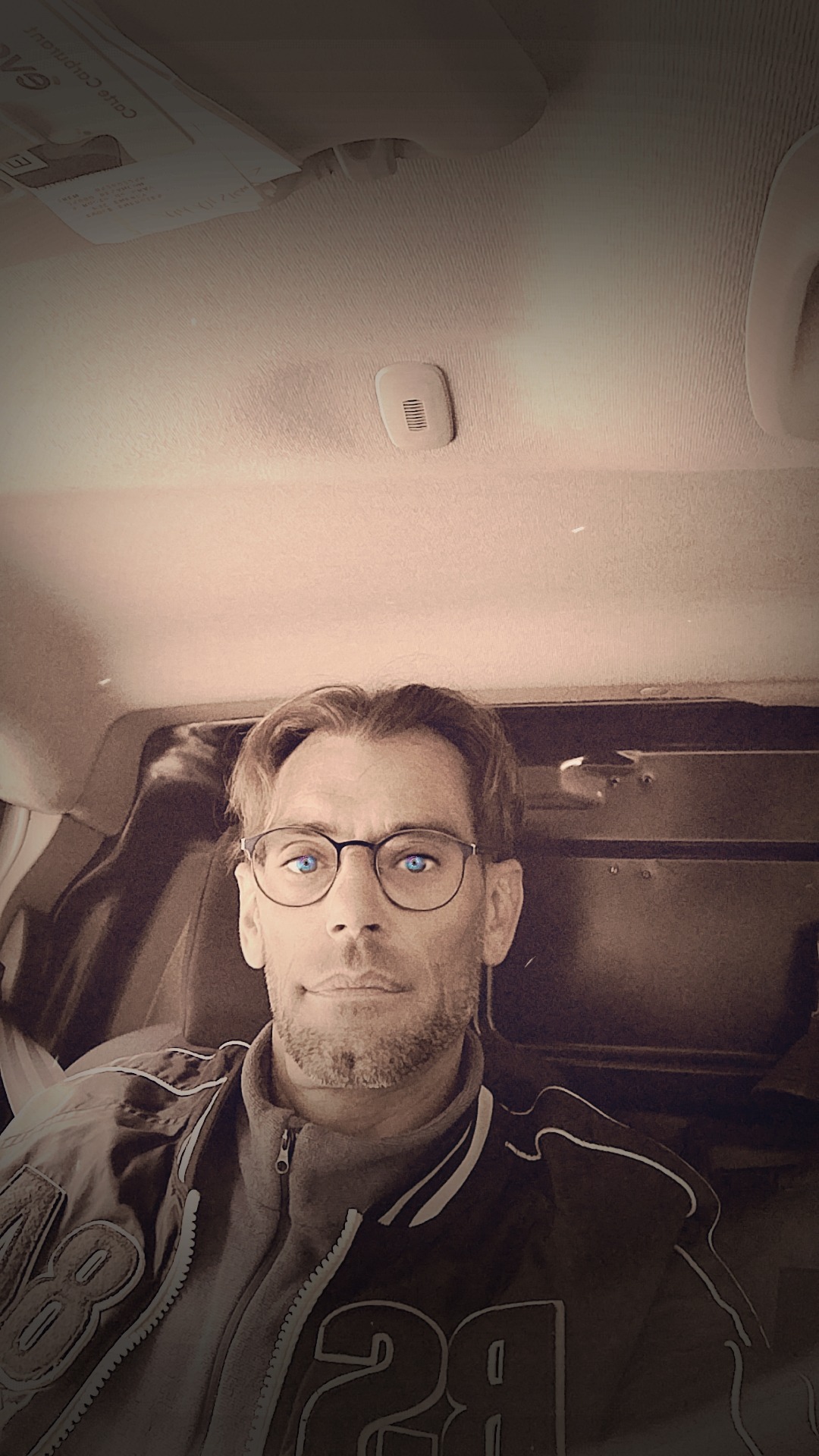 Yannik, 45 ans, Laperche